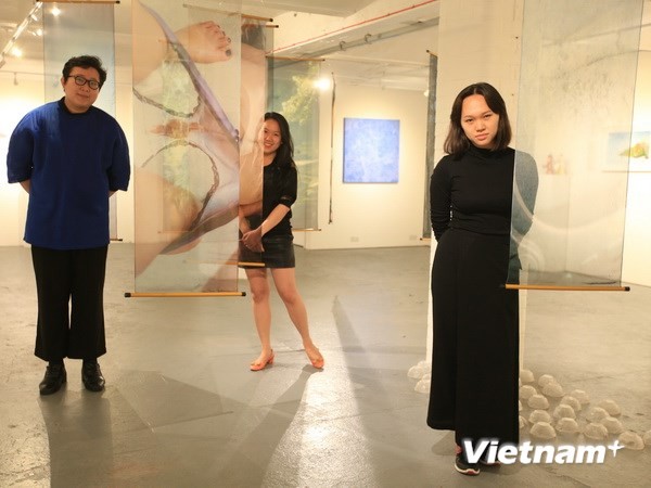 Du học sinh Việt Nam tổ chức triển lãm nghệ thuật đương đại tại Anh  - ảnh 1