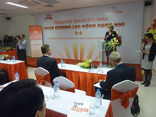Thị trưởng Trung tâm Tài chính London đánh giá cao nỗ lực bình ổn tài chính-ngân hàng của Việt Nam  - ảnh 1