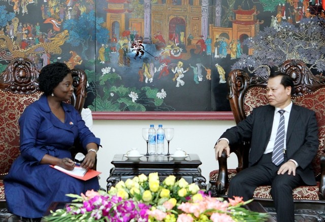 Phó Thủ tướng Vũ Văn Ninh tiếp Giám đốc Ngân hàng Thế giới tại Việt Nam - ảnh 1