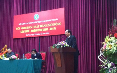 Hội nghị ban chấp hành Hội liên lạc với người Việt Nam ở nước ngoài  - ảnh 1