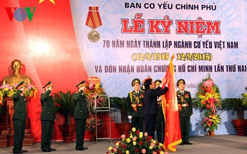 Chủ tịch nước Trương Tấn Sang dự kỷ niệm 70 năm thành lập ngành cơ yếu - ảnh 2