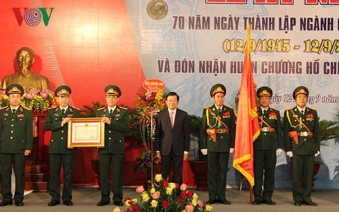 Chủ tịch nước Trương Tấn Sang dự kỷ niệm 70 năm thành lập ngành cơ yếu - ảnh 1