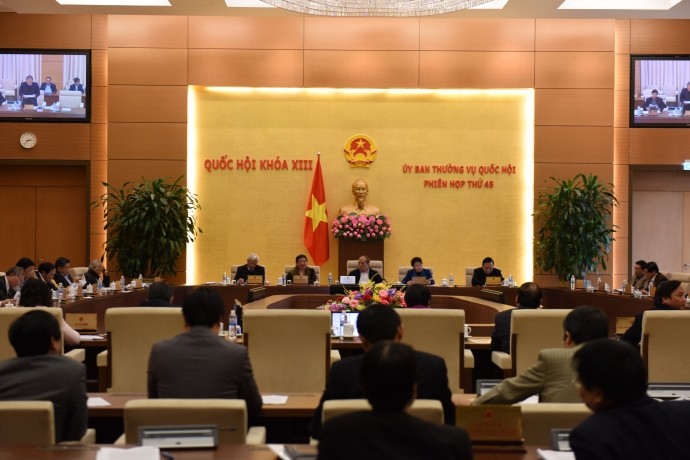 Ủy ban Thường vụ Quốc hội cho ý kiến về dự thảo Báo cáo công tác nhiệm kỳ của Chính phủ - ảnh 1