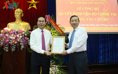 Chủ tịch nước Trần Đại Quang trao Quyết định phân công Trưởng Ban Chỉ đạo Tây Nguyên  - ảnh 1