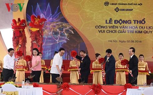 Thủ tướng Nguyễn Xuân Phúc dự Lễ động thổ Dự án Công viên Kim Quy tại Hà Nội - ảnh 1