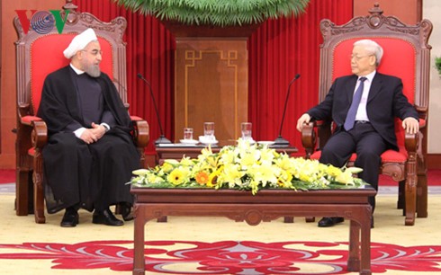 Tổng Bí thư Nguyễn Phú Trọng tiếp Tổng thống Iran Hassan Rouhani - ảnh 1