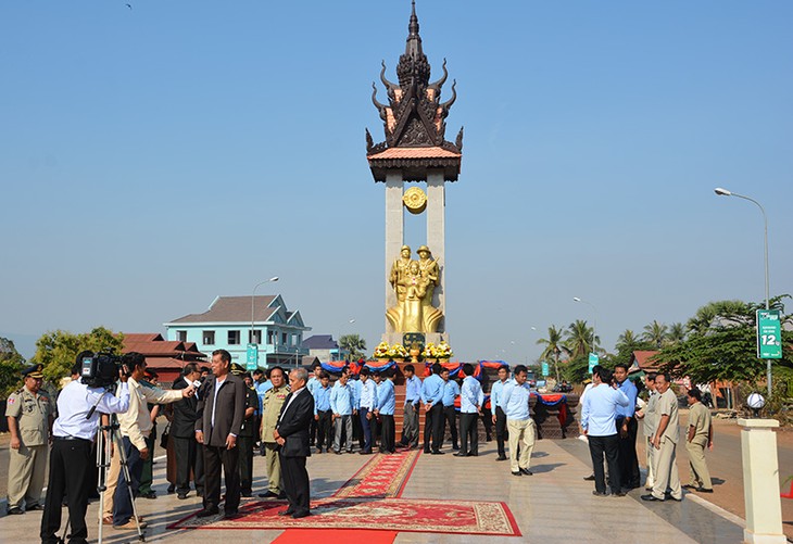 Hoàn thành trùng tu Đài hữu nghị Việt Nam-Campuchia tại tỉnh Preah Vihear - ảnh 1