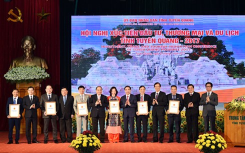 Thu hút mạnh mẽ đầu tư vào tỉnh Tuyên Quang - ảnh 3