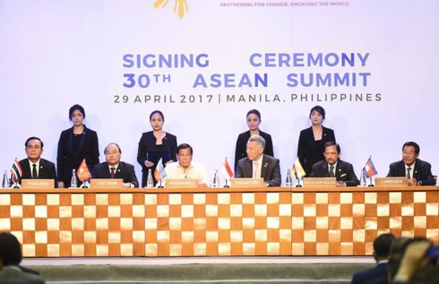 Bế mạc Hội nghị cấp cao ASEAN lần thứ 30 - ảnh 1