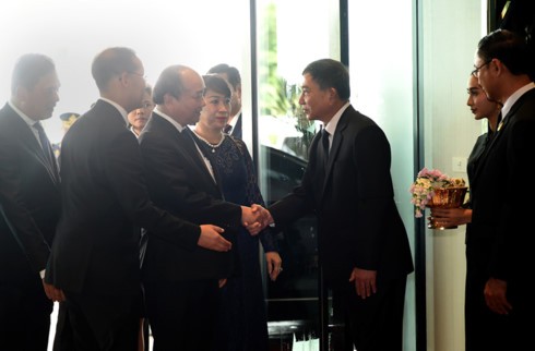 Thủ tướng Nguyễn Xuân Phúc đến Bangkok bắt đầu thăm chính thức Thái Lan - ảnh 1