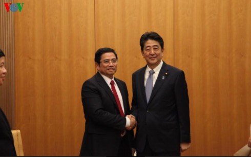 Lãnh đạo Chính phủ và Hạ viện Nhật Bản tiếp Đoàn Đại biểu Đảng cộng sản Việt Nam - ảnh 1