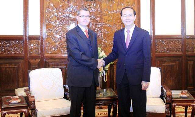 Chủ tịch nước Trần Đại Quang tiếp các Đại sứ trình quốc thư - ảnh 4
