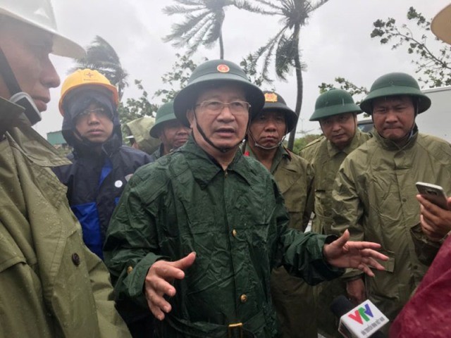 Bão Damrey gây thiệt hại nặng tại các tỉnh Nam Trung bộ  - ảnh 2