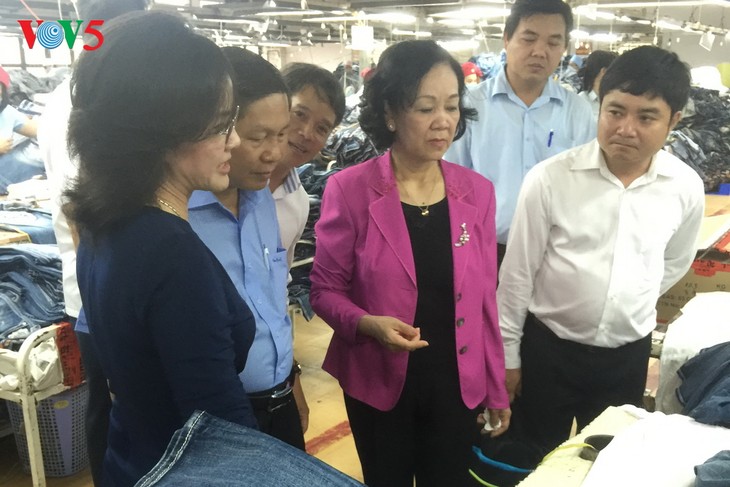 Trưởng Ban Dân vận Trung ương Trương Thị Mai thăm và làm việc tại tỉnh Bình Dương  - ảnh 1