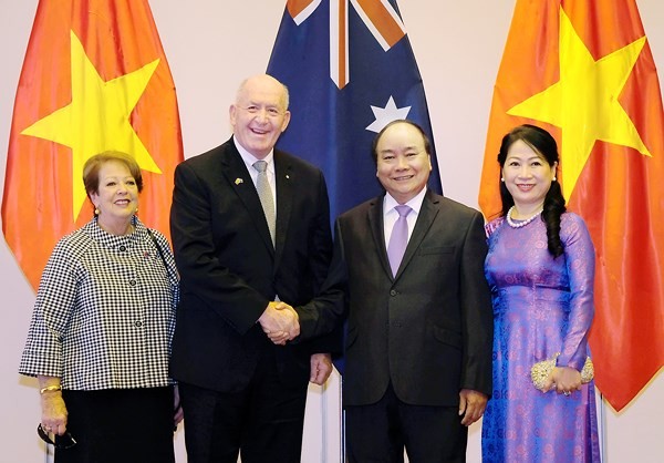 Thủ tướng Nguyễn Xuân Phúc hội kiến Toàn quyền Australia - ảnh 1
