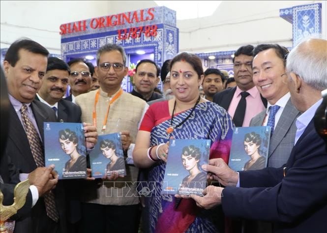 Doanh nghiệp Việt Nam tham dự Hội chợ Quốc tế Lụa Ấn Độ lần thứ 6 - ảnh 1