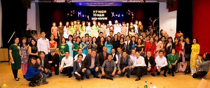 10 năm Hội Văn hóa Việt Nam ở Nürnberg - gắn kết tình yêu thương - ảnh 1