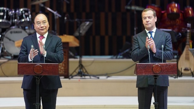 Thủ tướng Nguyễn Xuân Phúc và Thủ tướng Medvedev dự lễ khai mạc Năm chéo Việt-Nga - ảnh 1