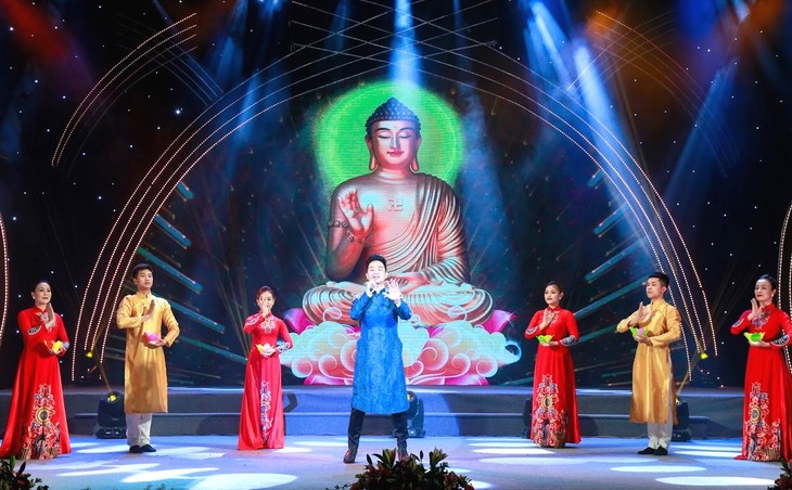 Chương trình nghệ thuật đặc biệt “Tự hào Tổ quốc – Mẹ Việt Nam” - Ca ngợi những giá trị đạo đức truyền thống của dân tộc - ảnh 4