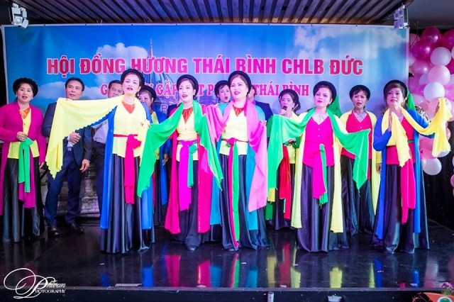 Hội đồng hương Thái Bình tại CHLB Đức tổ chức gặp mặt nhân ngày Phụ nữ Việt Nam - ảnh 4
