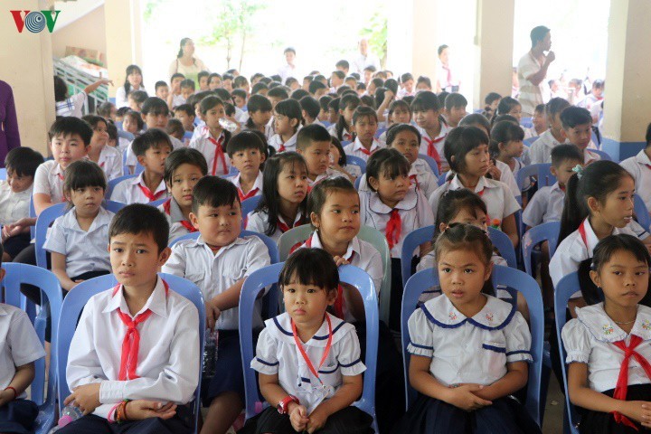 Khai giảng năm học mới cho con em kiều bào tại thủ đô Phnom Penh - ảnh 1