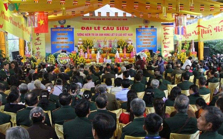 Đại lễ cầu siêu anh hùng liệt sỹ Việt Nam hy sinh ở Lào - ảnh 1