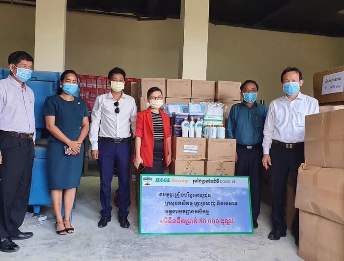 Tập đoàn Hoàng Anh Gia Lai trao tặng Bộ Nông, Lâm, Ngư nghiệp Campuchia thiết bị y tế  - ảnh 1