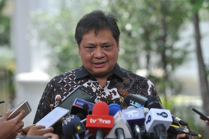 Bộ trưởng Điều phối Kinh tế Indonesia: Người Việt Nam kỷ luật hơn trong chống Covid-19 - ảnh 1