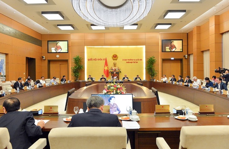Chủ tịch Quốc hội Nguyễn Thị Kim Ngân dự khai mạc phiên họp 50 của Ủy ban Thường vụ Quốc hội - ảnh 1