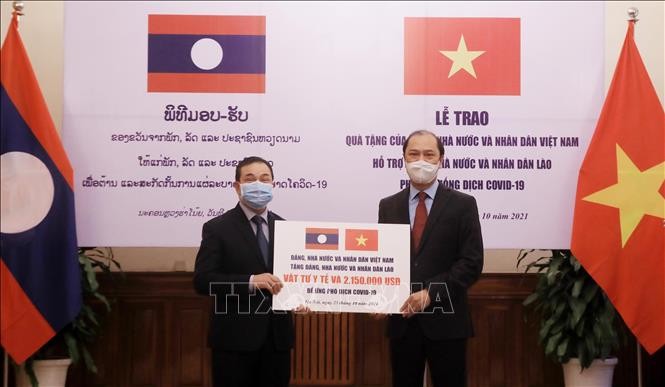 Việt Nam hỗ trợ Lào phòng chống dịch COVID-19  - ảnh 1