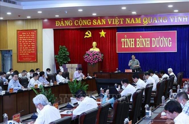 Thủ tướng Phạm Minh Chính: Tỉnh Bình Dương cần trở thành động lực tăng trưởng cho vùng Đông Nam Bộ và cả nước - ảnh 1