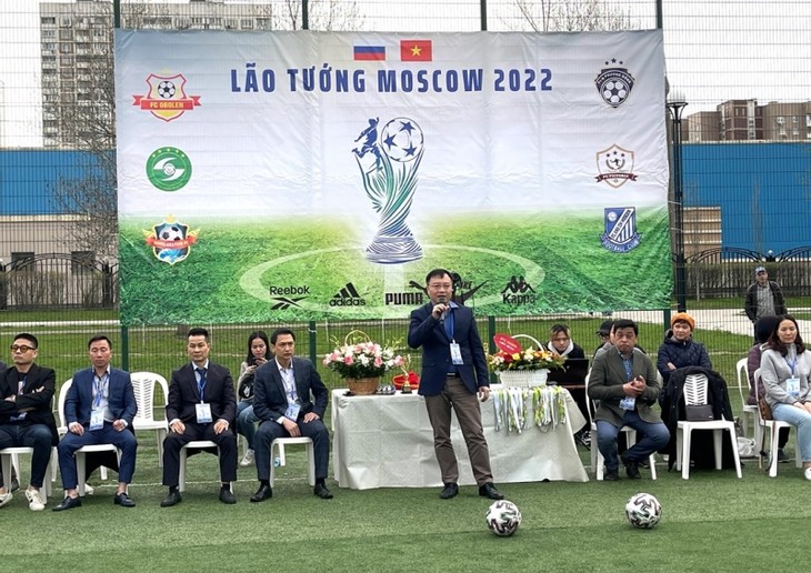 Khai mạc giải bóng đá cộng đồng người Việt tại Nga - “Lão tướng Moscow 2022“ - ảnh 4