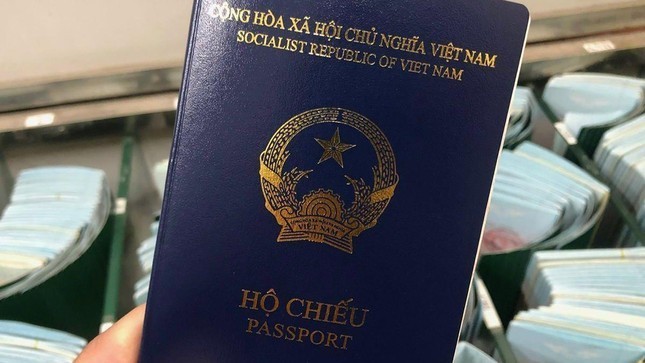 Bộ Công an và Bộ Ngoại giao đề nghị các nước phối hợp tháo gỡ khó khăn, sớm cấp thị thực cho hộ chiếu mẫu mới - ảnh 1