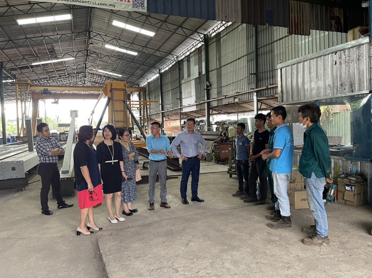Đoàn Ủy ban Nhà nước về NVNONN đi thăm, làm công tác cộng đồng tại Malaysia - ảnh 7