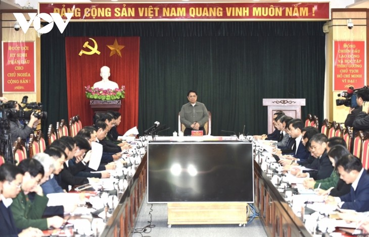 Thủ tướng Phạm Minh Chính làm việc với lãnh đạo hai tỉnh Tuyên Quang, Phú Thọ về đường cao tốc - ảnh 1