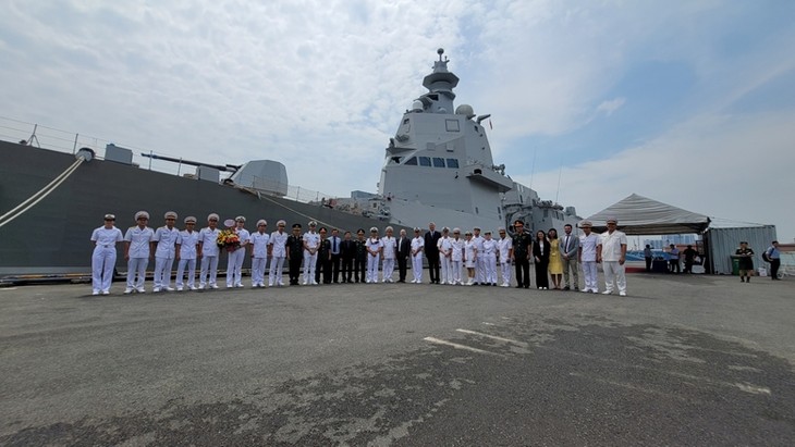 Tàu Hải quân Italy đến thành phố Hồ Chí Minh - ảnh 1