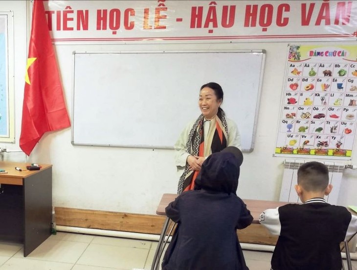 Ấm áp lớp Tiếng Việt tại Azia, Ufa (Liên bang Nga) - ảnh 4