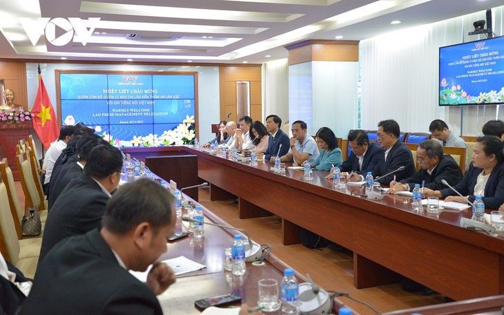 Việt Nam - Lào tăng cường hợp tác trong lĩnh vực báo chí truyền thông - ảnh 1