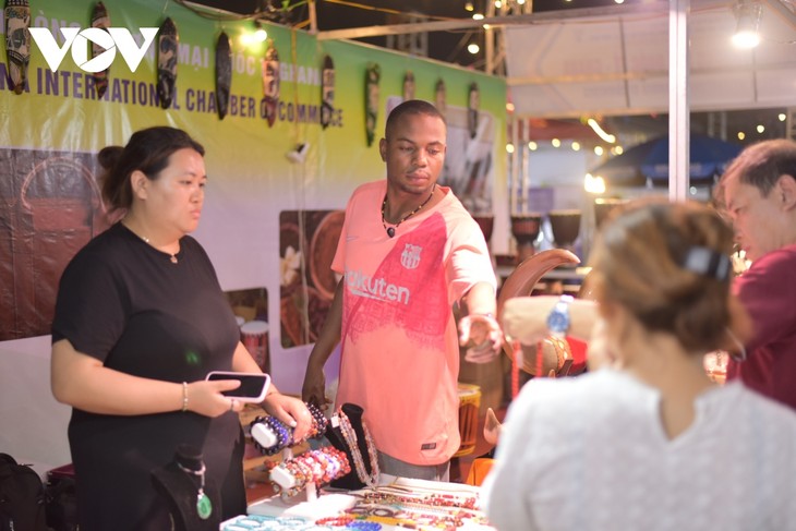 Nhiều cơ hội mở ra từ Hội chợ Thương mại Việt – Trung lần thứ 23 - ảnh 2
