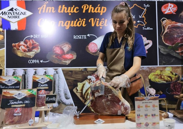 Khai mạc Lễ hội ẩm thực Pháp 2024 “Balade En France” tại Hà Nội - ảnh 1