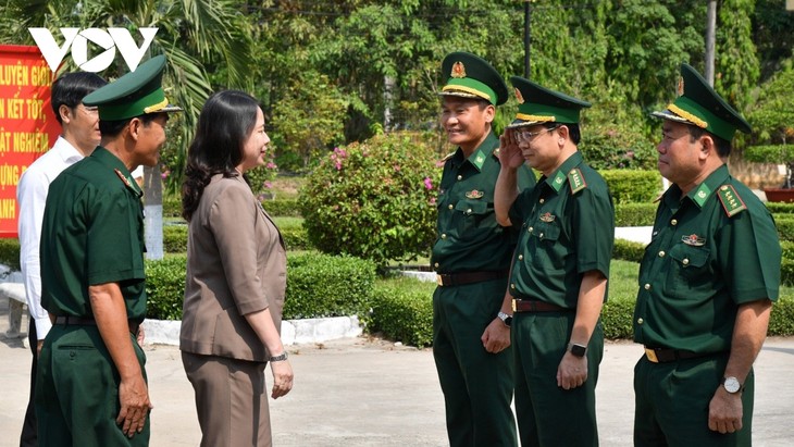 Quyền Chủ tịch nước thăm di tích Trung ương Cục miền Nam và Đồn Biên phòng Xa Mát (Tây Ninh) - ảnh 1