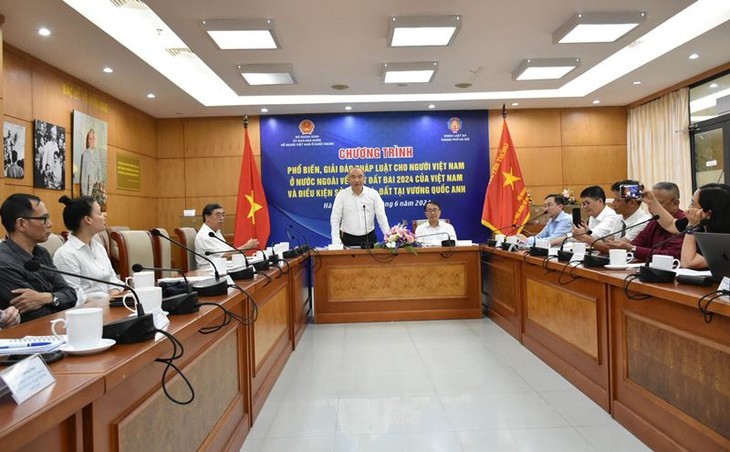 Phổ biến, giải đáp pháp luật cho kiều bào về Luật Đất đai 2024 của Việt Nam  - ảnh 2