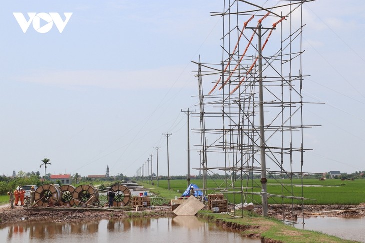 Nối tiếp kỳ tích của ngành điện Việt Nam trên công trình đường dây 500kV mạch 3 Quảng Trạch - Phố Nối - ảnh 1