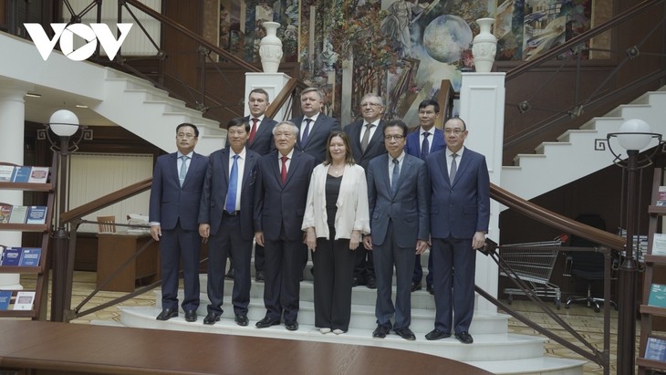 Đoàn đại biểu Tòa án Nhân dân Tối cao Việt Nam thăm và làm việc tại LB Nga - ảnh 2