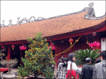 Kuil Sastra Van Mieu-Quoc Tu Giam- Sekolah Tinggi pertama di Vietnam - ảnh 7