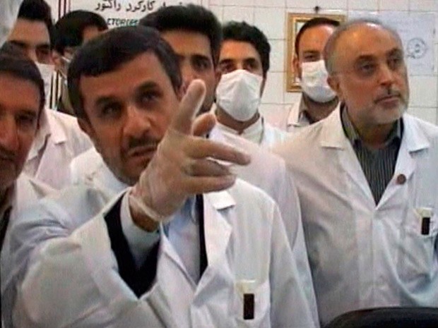 Presiden Iran mengajukan dekrit untuk membangun lagi 4 reaktor penelitian baru - ảnh 1