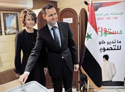 Warga Suriah mengesahkan Undang-Undang Dasar baru - ảnh 1