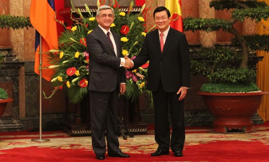 Presiden Republik Armenia Serzh Sargyan melakukan kunjungan resmi di Vietnam - ảnh 2