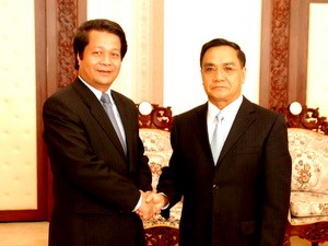 PM Laos menerima pemimpin Komite Rakyat Propinsi Phu Tho - ảnh 1