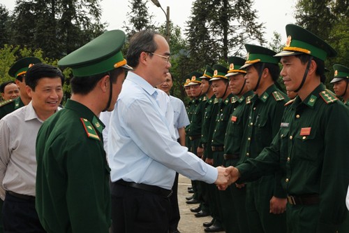 Deputy PM Nguyen Thien Nhan melakukan temu kerja dengan pimpinan propinsi Lai Chau - ảnh 1